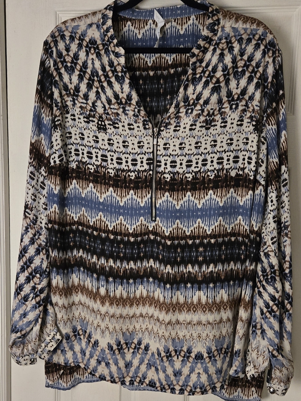 NY Collection Blue, Brown & Cream Patterned V-Neck Blouse